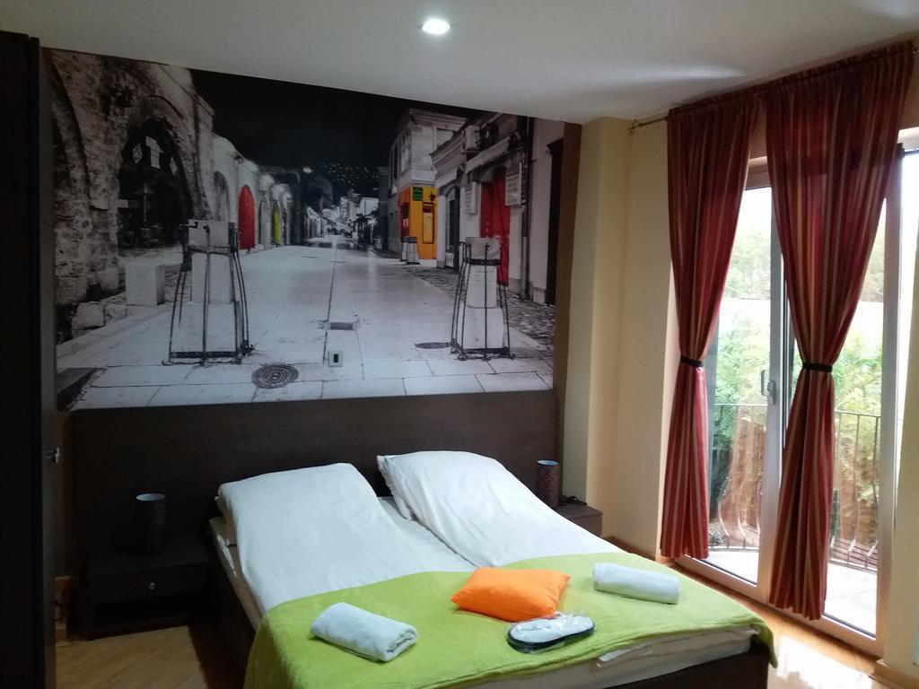 Hotel Vila Hayat Szarajevó Kültér fotó